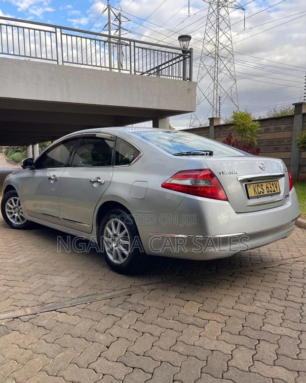 Nissan Teana 2012 Silver