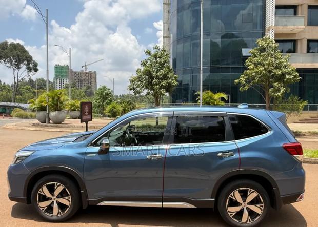 Subaru Forester 2017 Blue