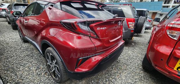 Toyota C-HR 2019 Red