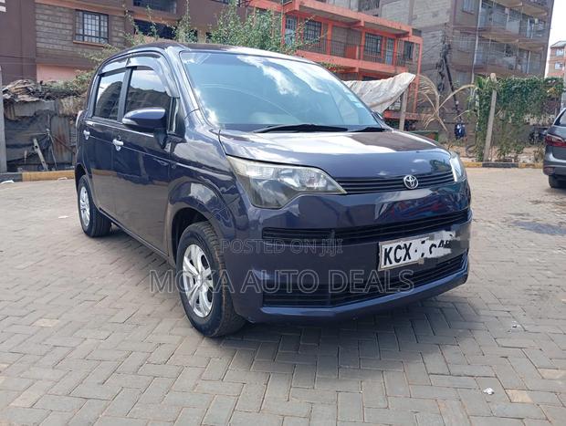 Toyota Spade 1.5 2012 Purple