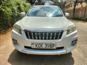 Toyota Vanguard 2010 White for sale
