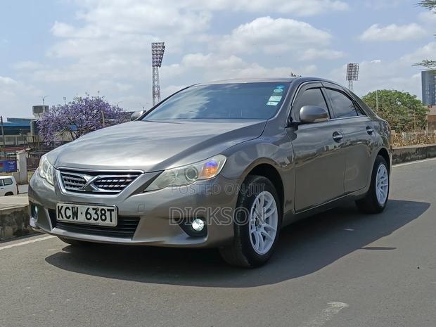 Toyota Mark X 2012 Brown
