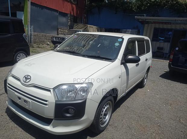 Toyota Probox 1.5 GL 4WD 2021 White
