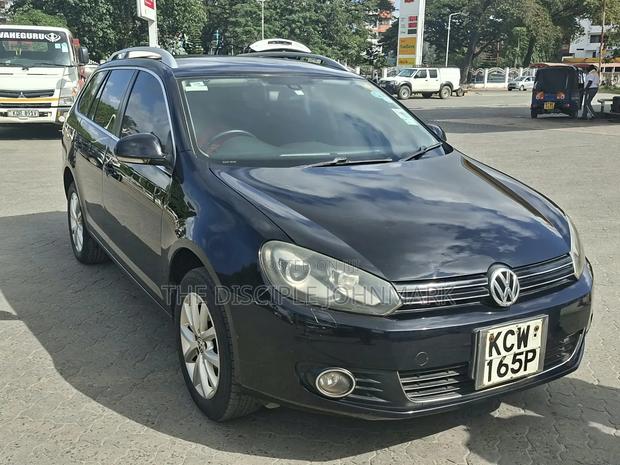 Volkswagen Golf 2012 Black