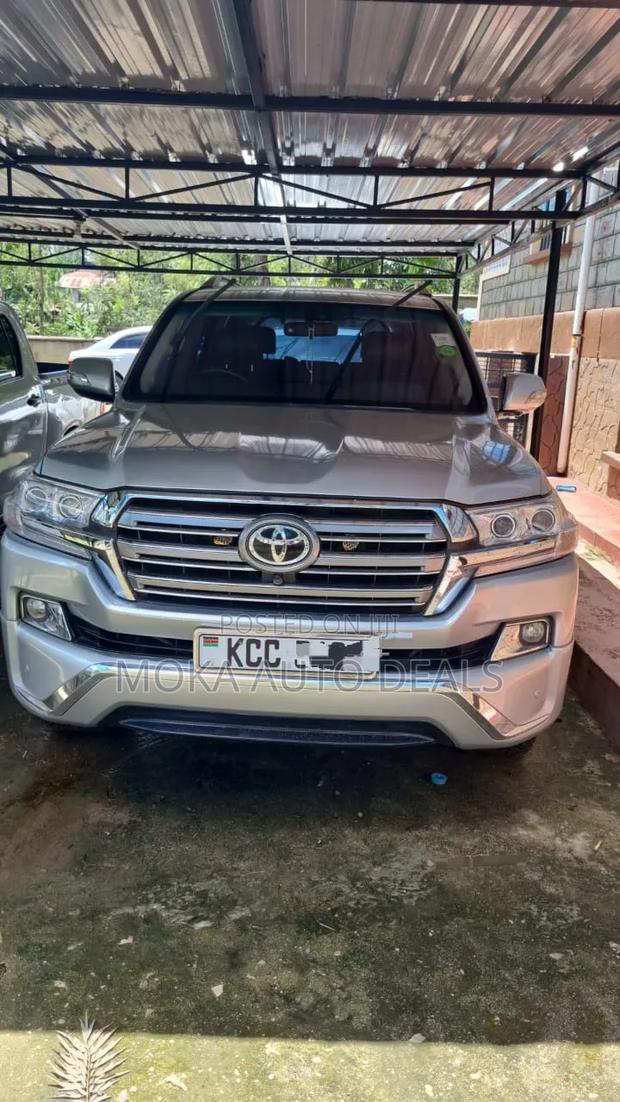 Toyota Land Cruiser 2008 Silver