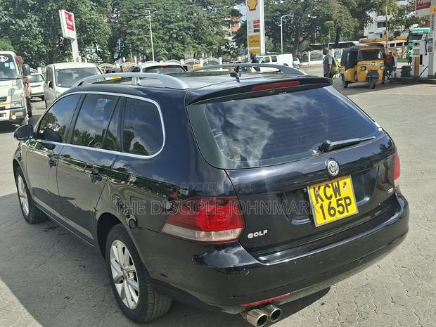 Volkswagen Golf 2012 Black