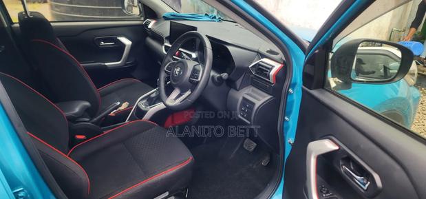 Toyota Raize 2019 Blue