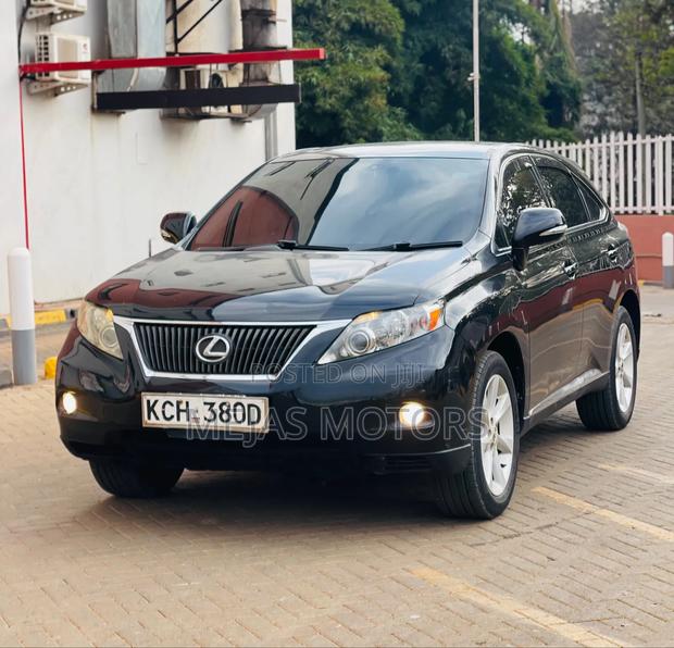 Lexus LX 570 2011 Black