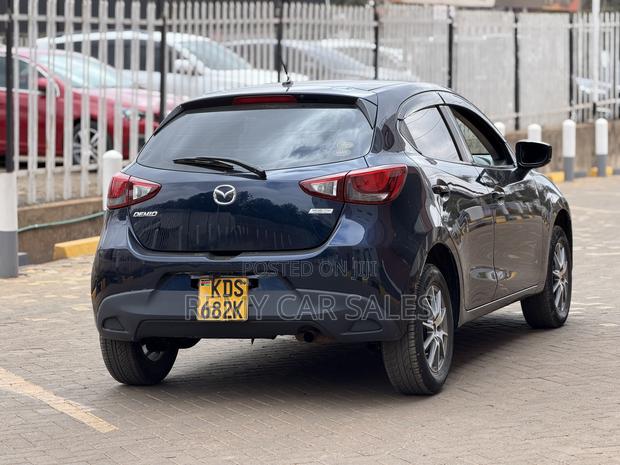 Mazda Demio 2017 Blue