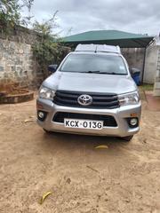 Toyota Hilux 2018 Silver for sale