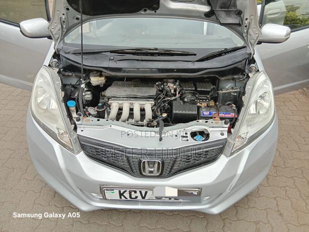 Honda Fit 2012 Silver