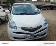 Toyota Ractis 2009 White for sale