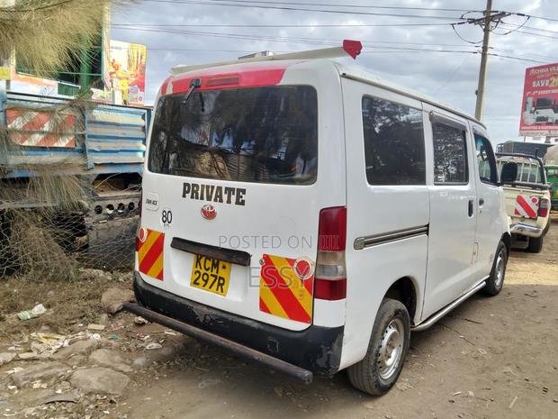 Toyota TownAce 2010 White