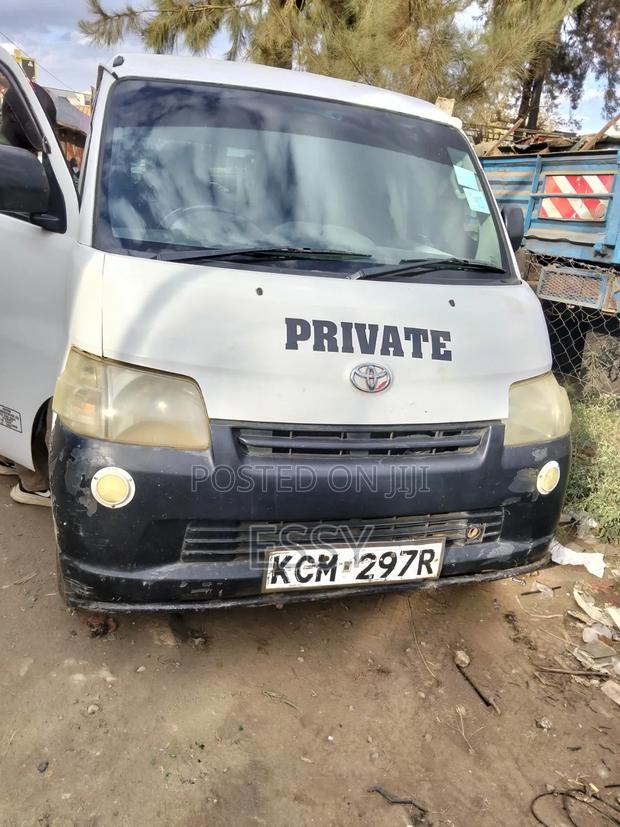 Toyota TownAce 2010 White