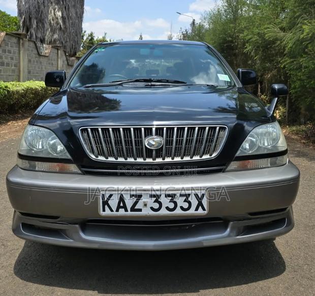 Toyota Harrier 2002 Black