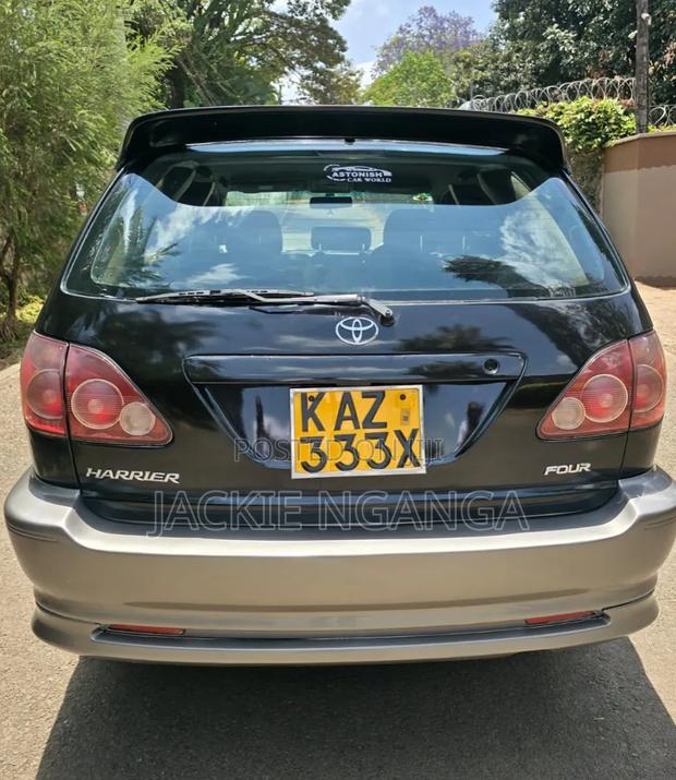 Toyota Harrier 2002 Black