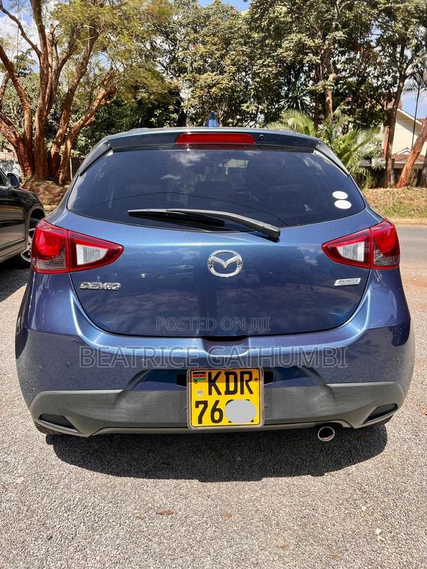Mazda Demio 2017 Blue