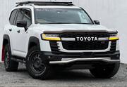 Toyota Land Cruiser LC300 2023 White for sale