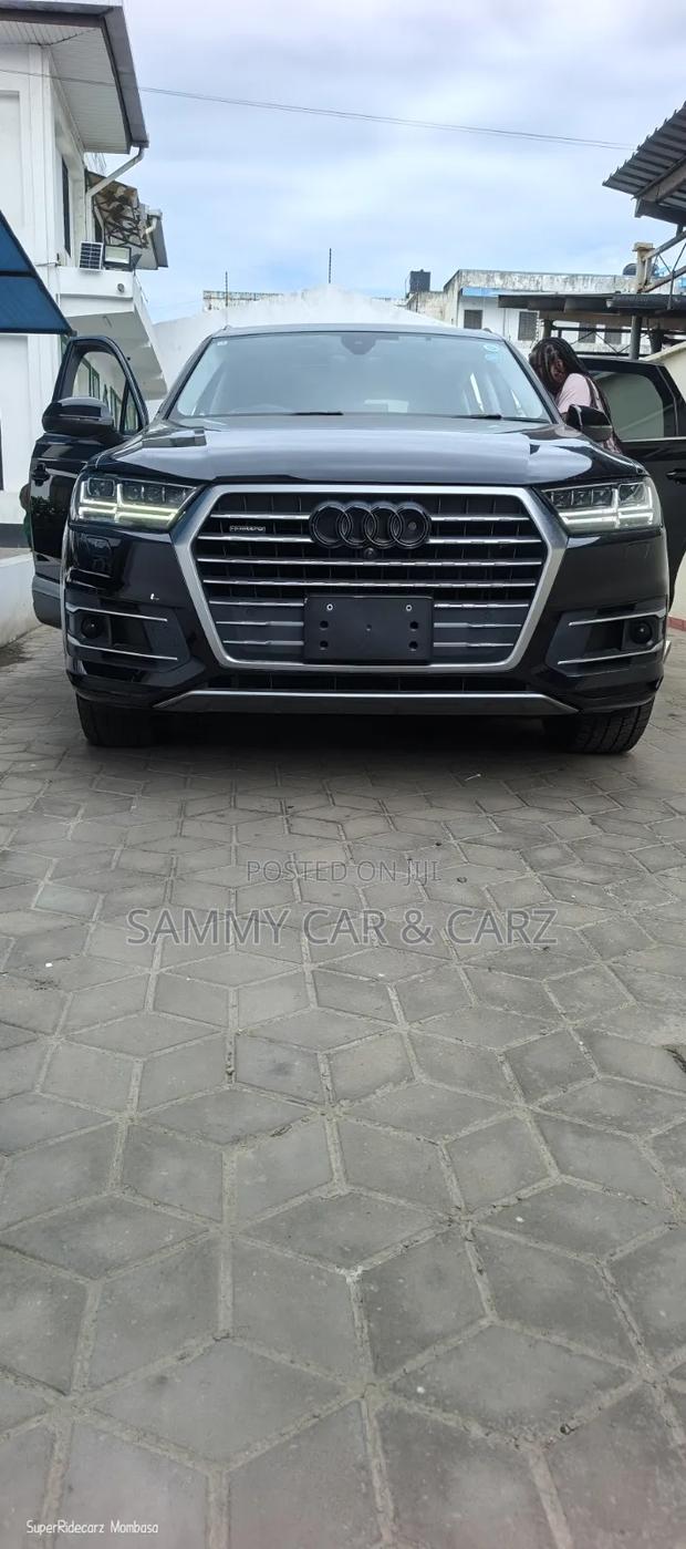 Audi Q7 2019 Black