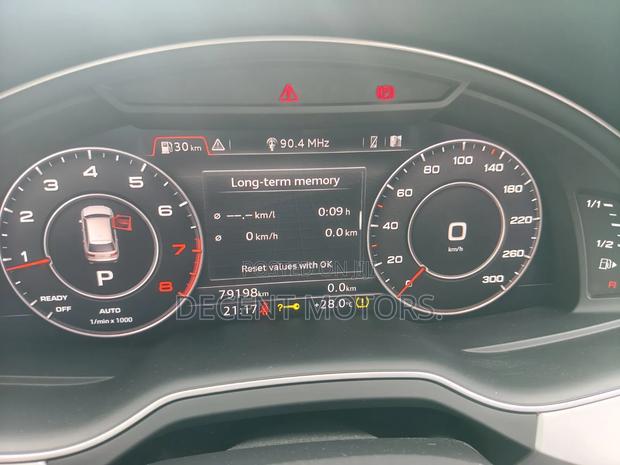 Audi Q7 2019 Black
