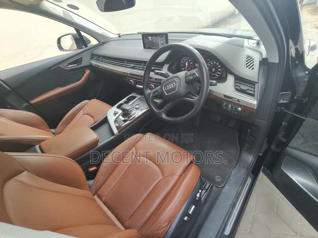 Audi Q7 2019 Black