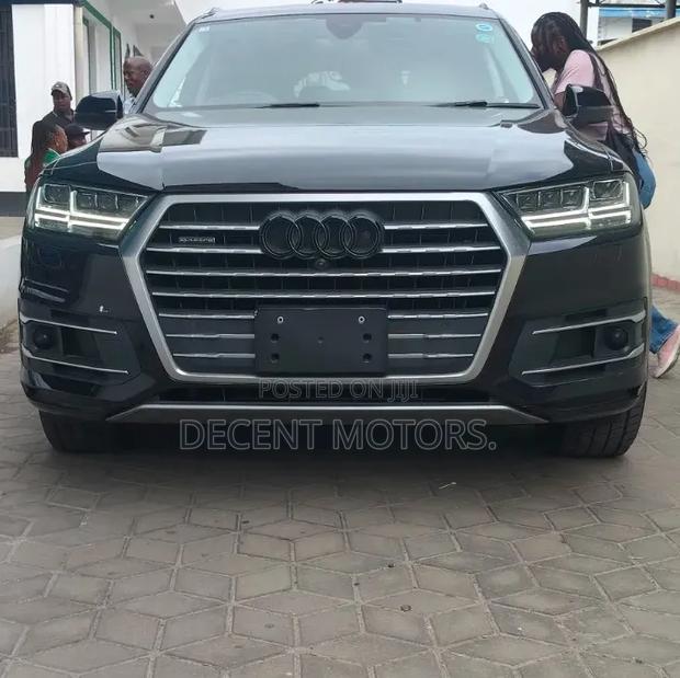 Audi Q7 2019 Black