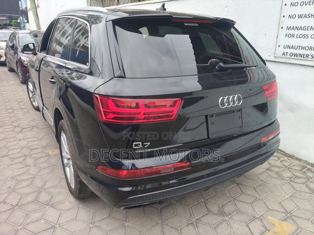 Audi Q7 2019 Black
