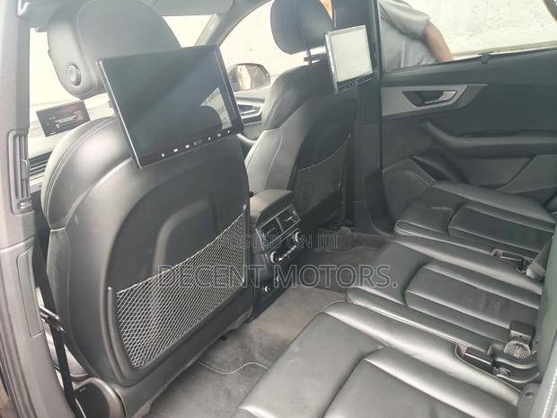 Audi Q7 2019 Black