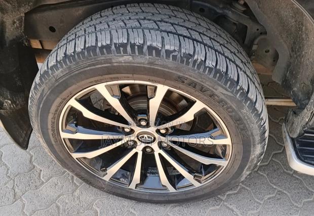 Toyota Land Cruiser Prado 2014 Black