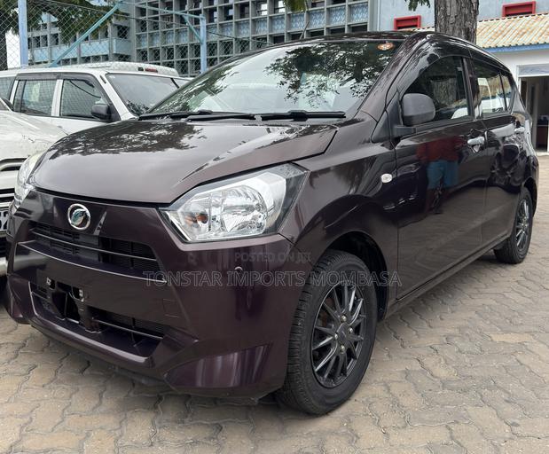 Daihatsu Mira 2019 Maroon