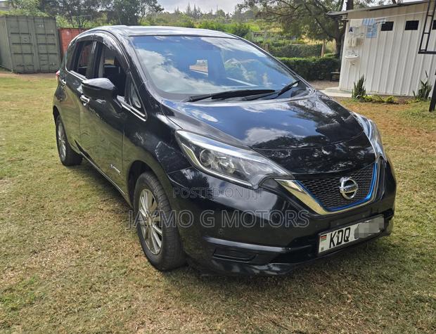 Nissan Note 1.2 Hybrid 2018 Black