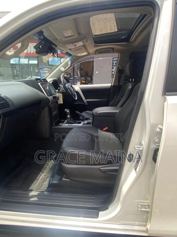 Toyota Land Cruiser Prado 2.8 2020 White