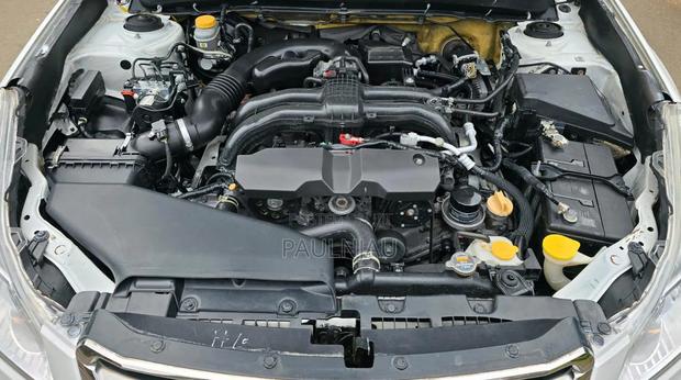 Subaru Legacy 2012