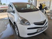 Toyota Ractis 1.5 FWD 2006 White for sale