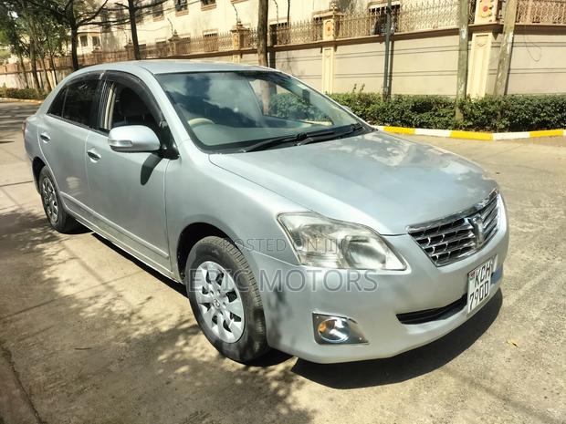 Toyota Premio 2010 Silver