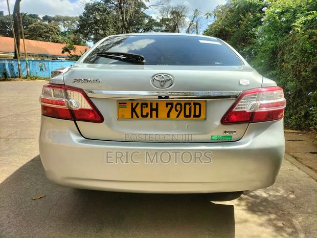 Toyota Premio 2010 Silver