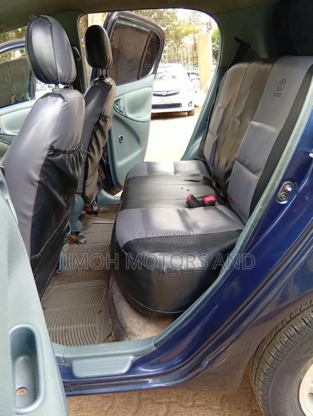 Toyota Vitz 2001 Blue