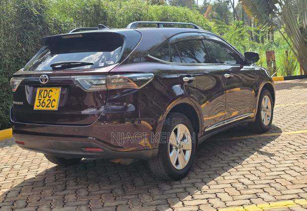 Toyota Harrier 2.0 2014 Burgundy