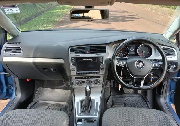 Volkswagen Golf 2015 Blue