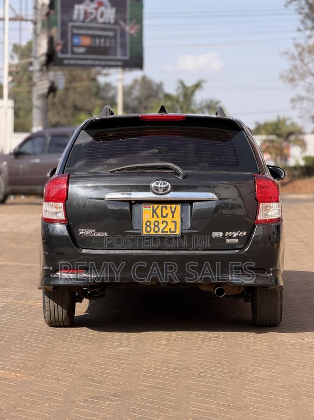 Toyota Corolla Fielder 2013 Black