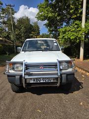 Mitsubishi Pajero 3.0 2011 White for sale