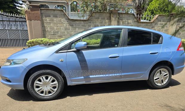 Honda Stream 2010 Blue