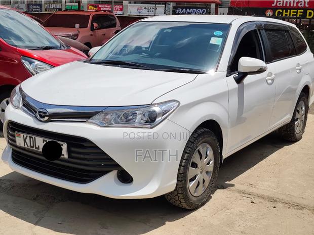 Toyota Corolla Fielder 1.5 Petrol FWD 2016 White