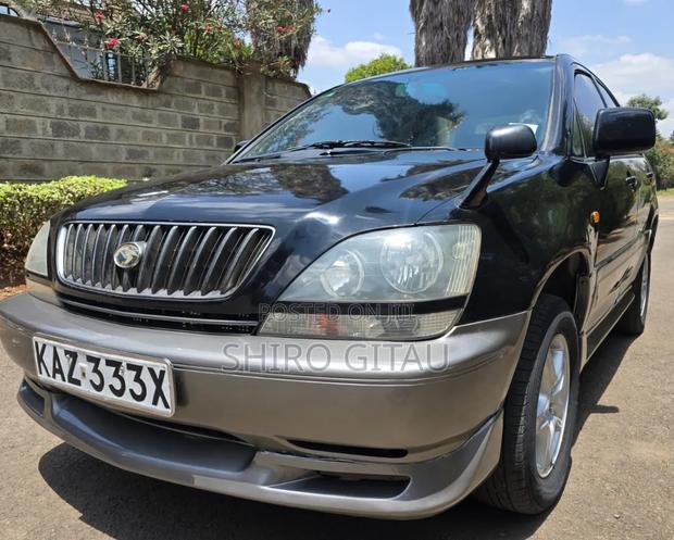 Toyota Harrier 2002 Green