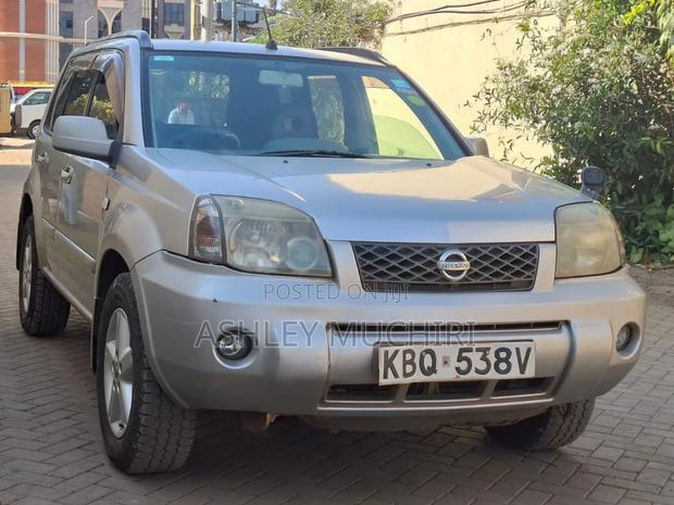 Nissan X-Trail 2004 Silver
