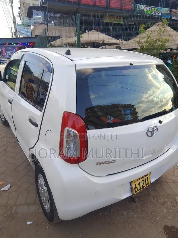 Toyota Passo 1.0 AWD 2014 White