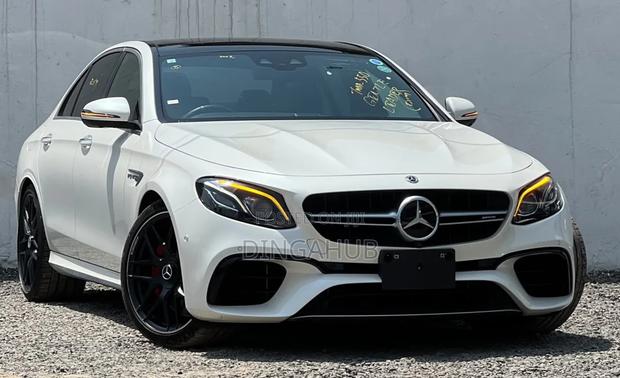 Mercedes-Benz C63 2019 White