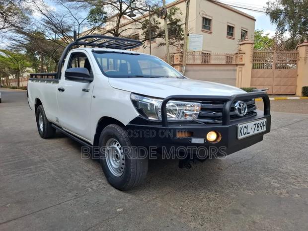 Toyota Hilux Revo Single Cab Deisel 2.4 RWD 2017 White