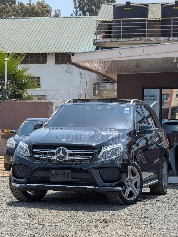 Mercedes-Benz GLE-Class 2018 Black