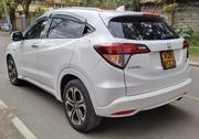 Honda Vezel 1.5 2WD 2017 White for sale